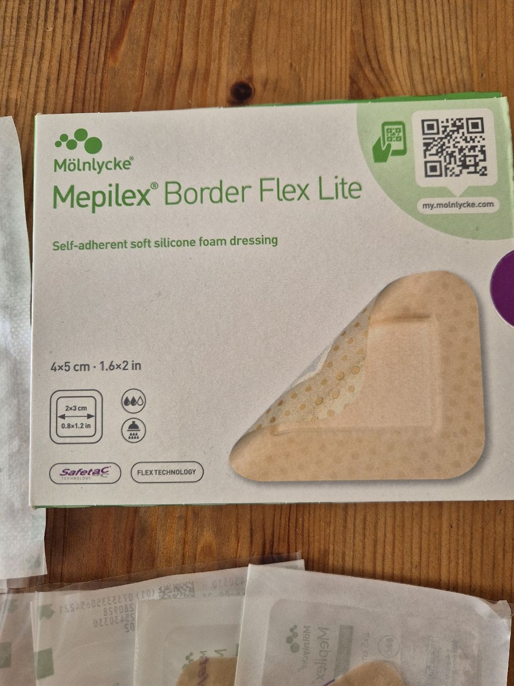 Altro per la cura del corpo: Mepilex border lite & flex lite neu – Nuovo e nell'imballaggio originale da Zürich venduto da taisli1 1