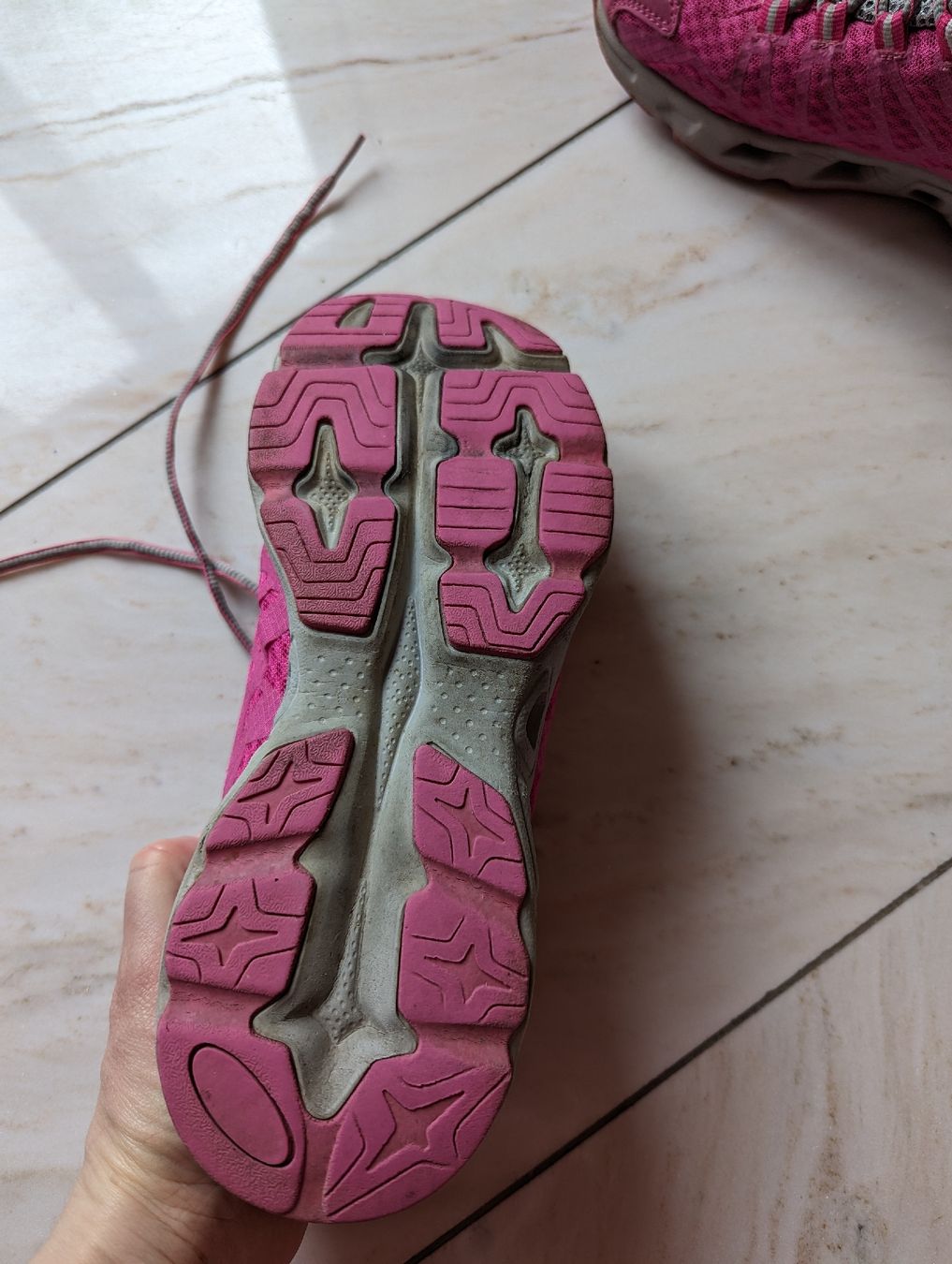Chaussures femmes: Pinke Sneaker Kimberfeel Grösse 40 – D'occasion à Neuheim par sh0_gbz7 3
