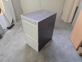 Lista 2er Korpus Metall bemalt 42x60cm H: 73cm ab 1.-