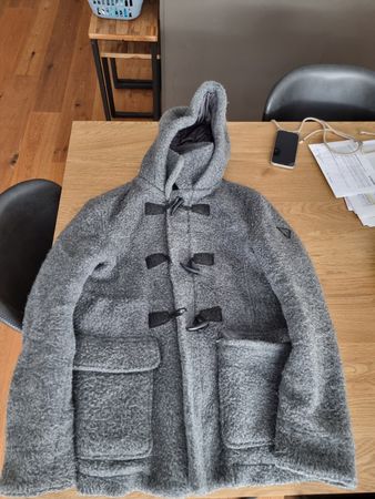Mantel von Guess, Grösse L, Grau