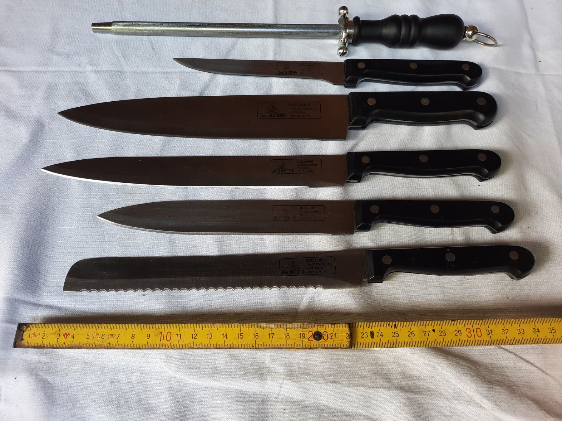 Coltelli da cucina: Verschiedene gute Messer mit Schleifmesser – Usato da Weinfelden venduto da JoeBaer 3