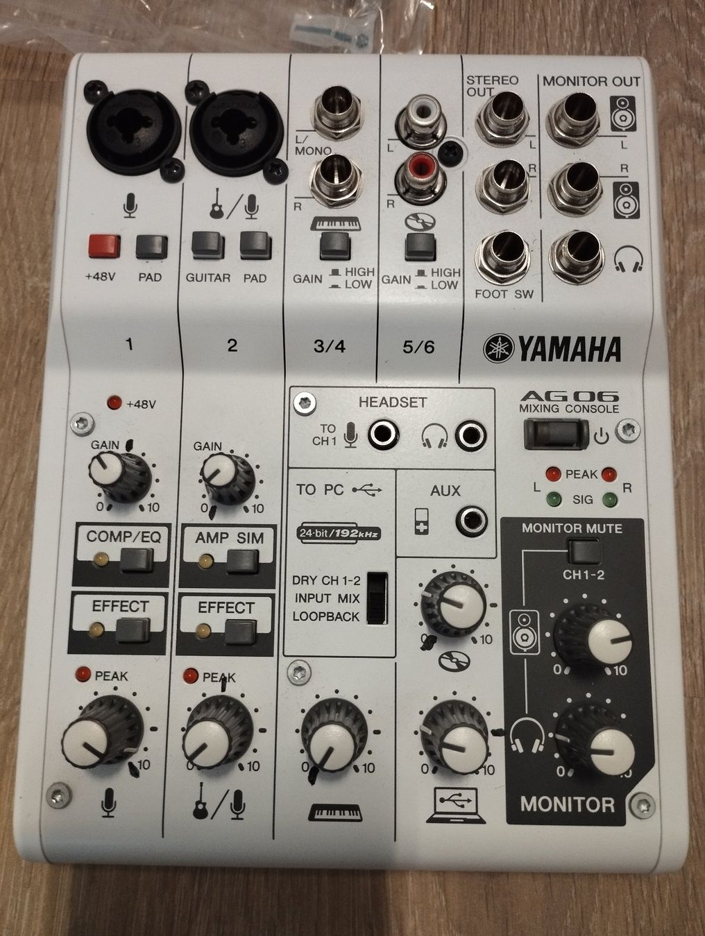 Mischpulte: Yamaha AG06 6-Kanal Mischpult & USB Audio-Interface – Gebraucht aus Reinach BL von vim_6mjg