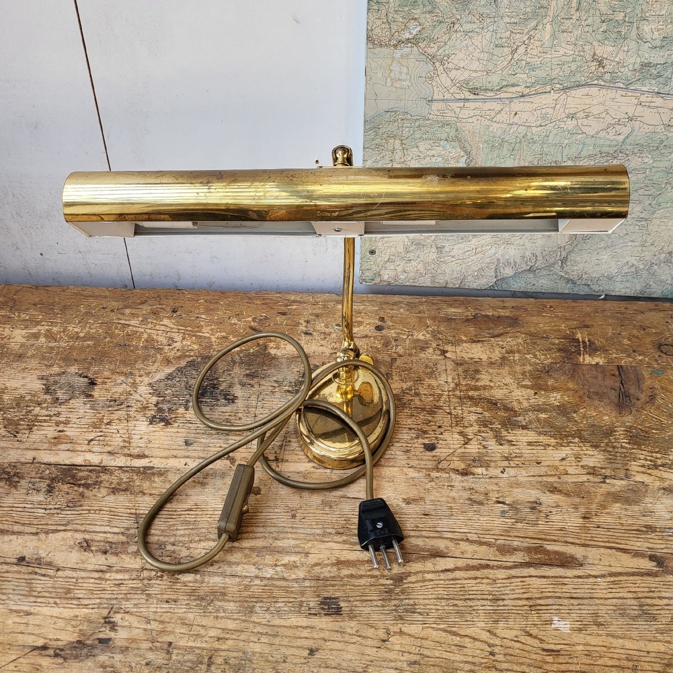 Lampade: antike TischLampe Messing – Usato da Kägiswil venduto da Megafi56