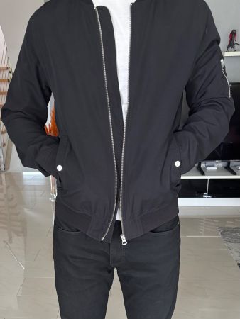 Clockhouse Black Bomber Jacket XS - Stylish & Lightweight!
