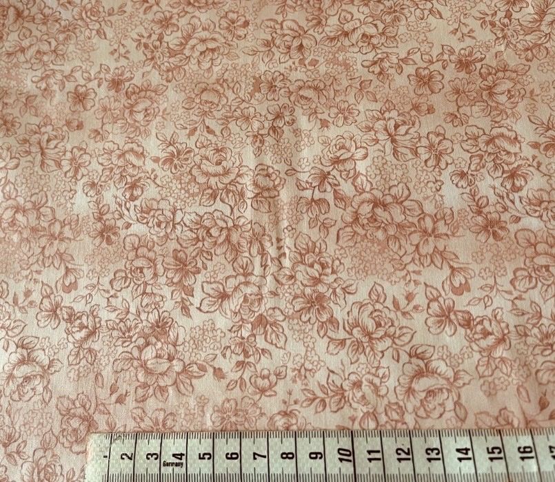 Tessuti: Patchworkstoff Rosen altrosa Ton in Ton – Nuovo (secondo la descrizione) da Seuzach venduto da KreativmitStoff