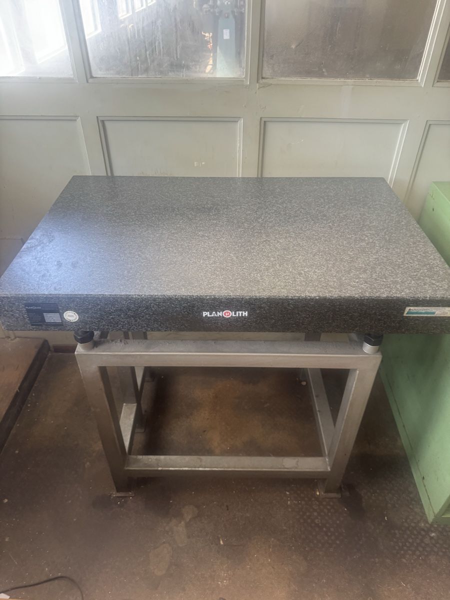 Messen: Table de mesure Planolith Granit 876/3 avec support – Gebraucht aus Aarberg von SNMachines 2