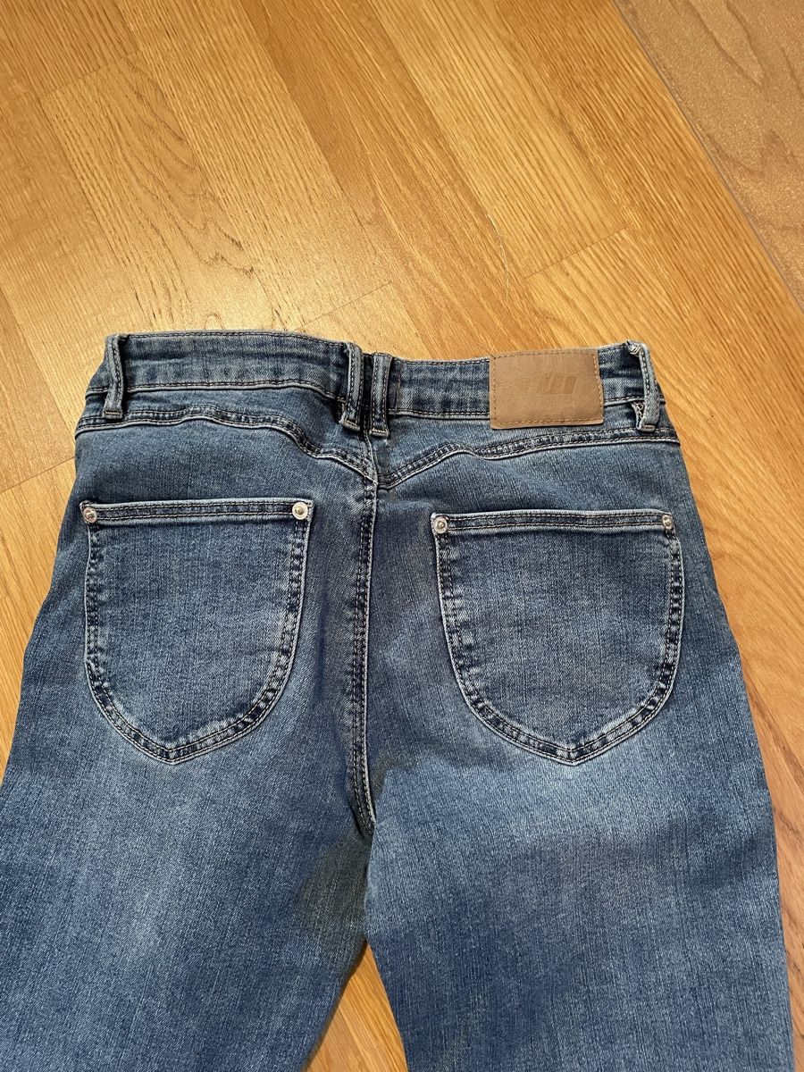 Tally Weijl Pantaloni: Jeans – Nuovo (secondo la descrizione) da Balgach venduto da sei_s6d7 3