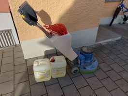 Bodenreinigungsmaschine mit 2x Germex B-12, Numatic HFM1515