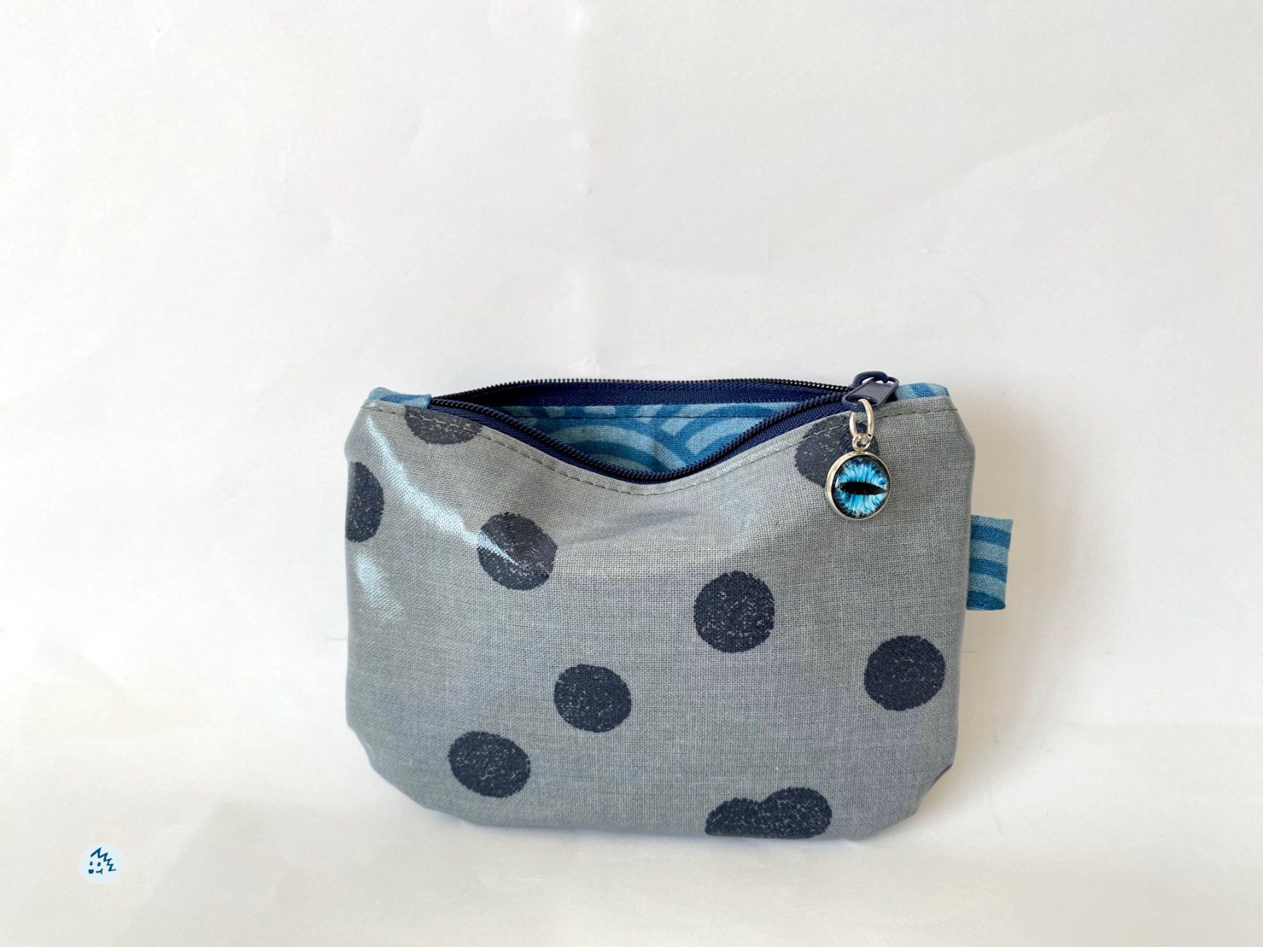 Altro in  Abbigliamento & Accessori: Etui, Täschli, Kartenetui, Zigarettenetui, Pillentäschli – Nuovo e nell'imballaggio originale da Fanas venduto da Omibia