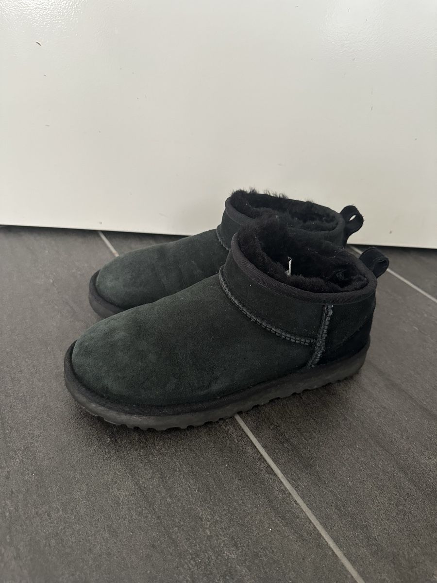 Ugg Scarpe da donna: UGG ultra mini Boots Gr 39 – Usato da winterthur venduto da pompowerpuff 2