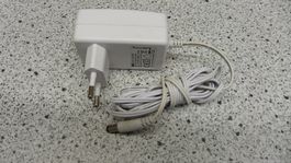 Netzadapter/Ladegerät 230VAC/36VDC