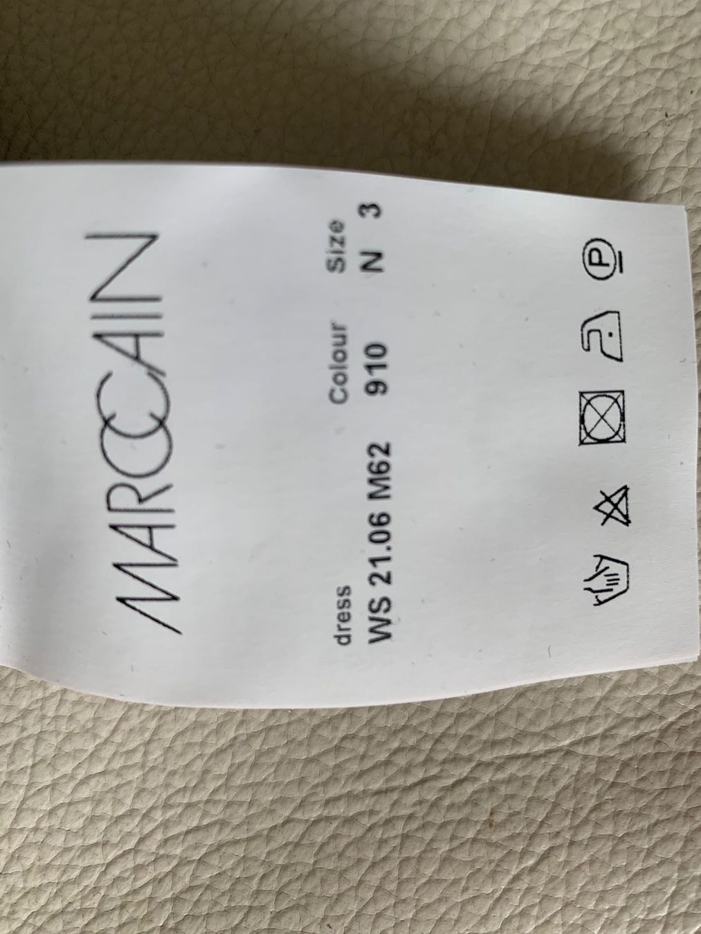 Marc Cain Vestiti: Marc Cain, Kleid Zebra – Nuovo (secondo la descrizione) da Hombrechtikon venduto da Herbstsonne 4