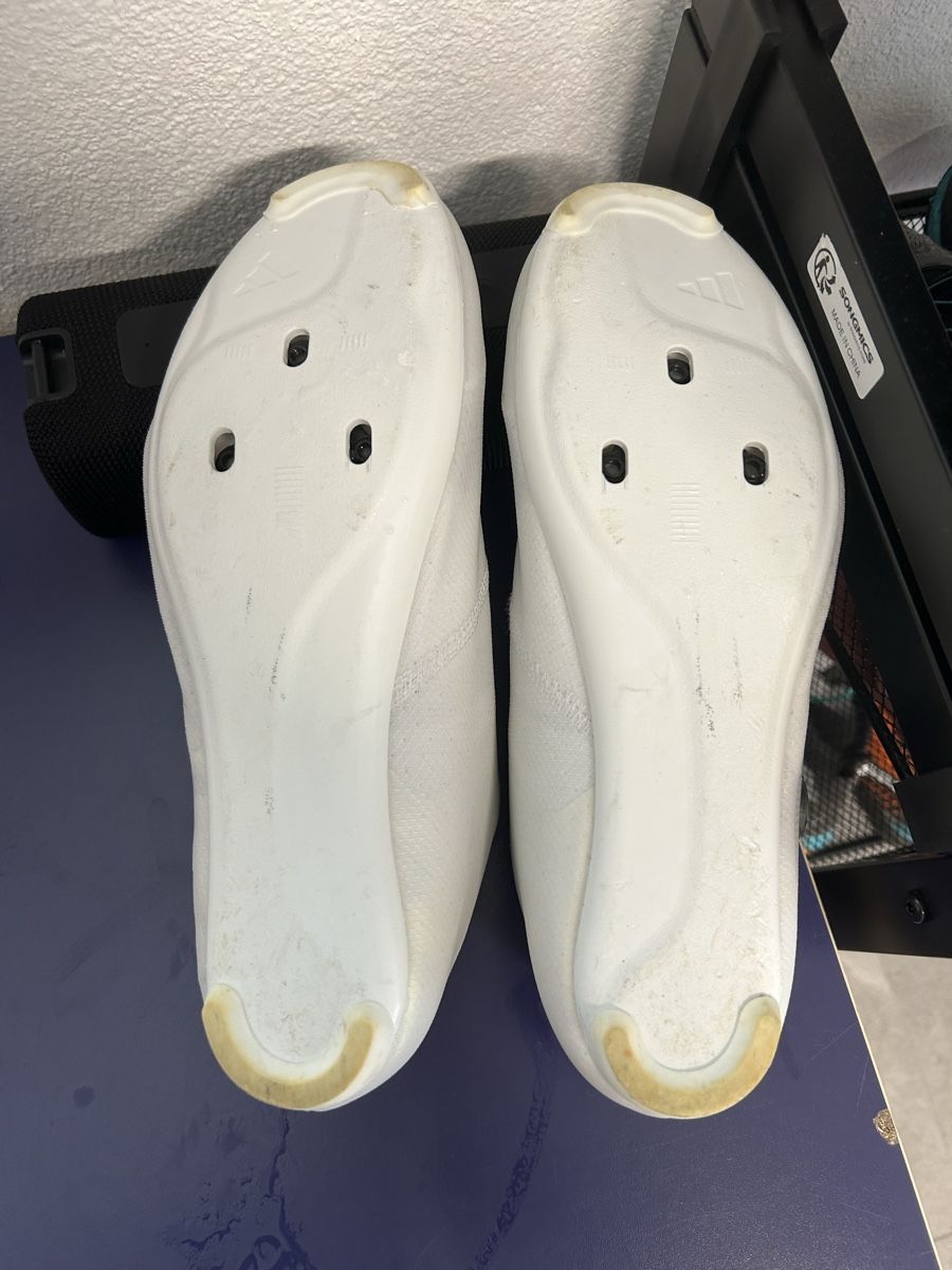 Adidas Scarpe da uomo: Scarpe Adidas Tempo – Usato da Biasca venduto da Tomathiss 2