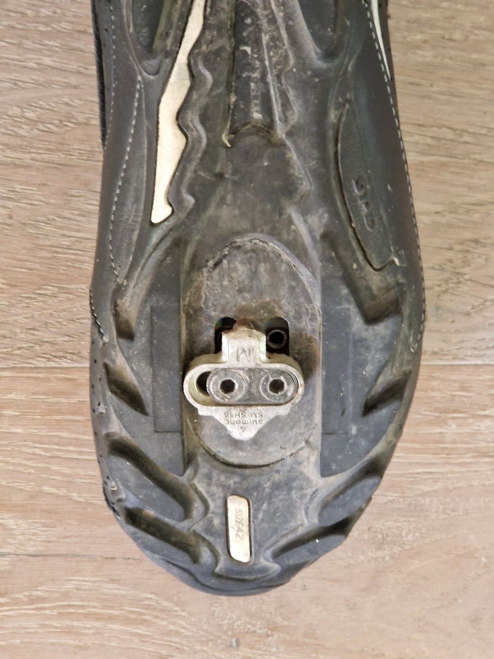 Shimano Chaussures hommes: Shimano Gortex Veloschuhe mit Thermoisolation Gr 42 – D'occasion à Küssnacht am Rigi par Mika014 3