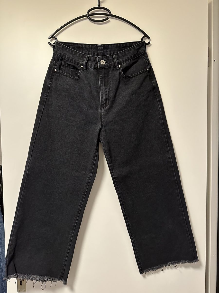 Jeans: Culottes Jeans schwarz, Gr. 38 – Usato da Ermatingen venduto da nic_x2tf