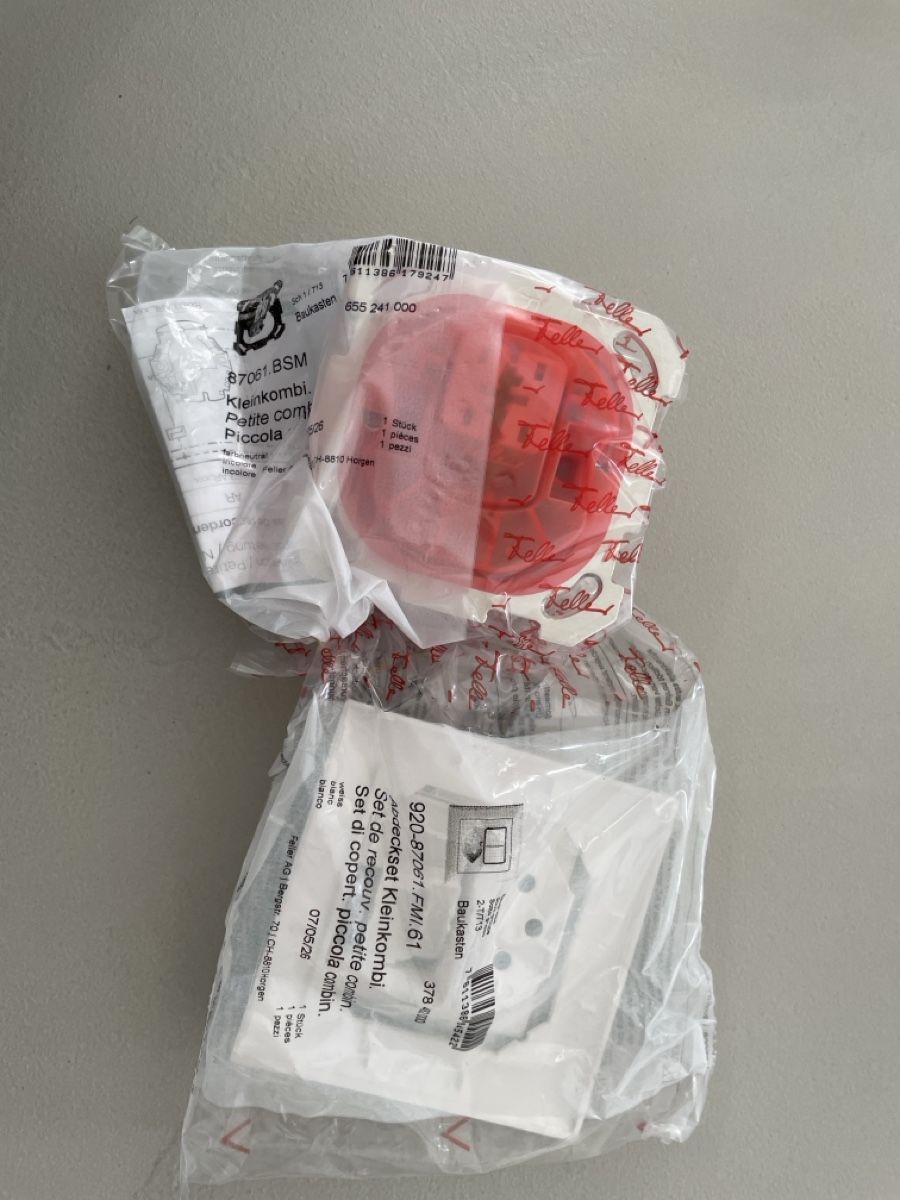 Feller Stecker: Feller Doppelschalter plus Steckdose  – Neu und originalverpackt aus Uerikon von Sailfd