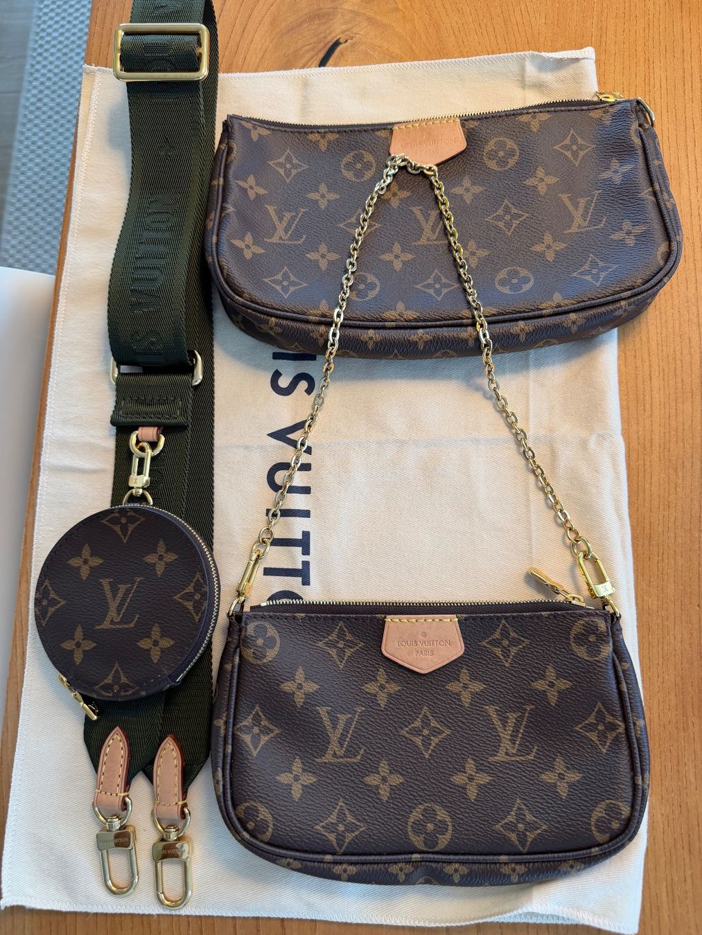 Louis Vuitton Taschen für Damen: Louis Vuitton Multi Pochette Accessoires – Gebraucht aus Altendorf von fivep 1