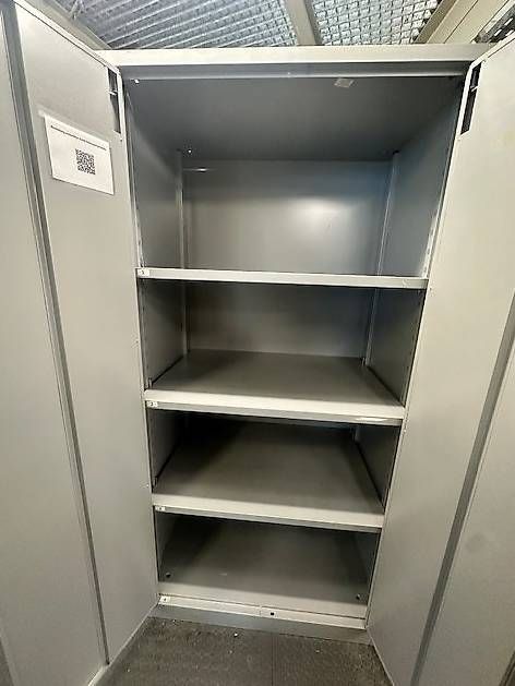 Schränke: Schrank für Gewerbe – Gebraucht aus Uster von AMAG-Retail-Uster 1