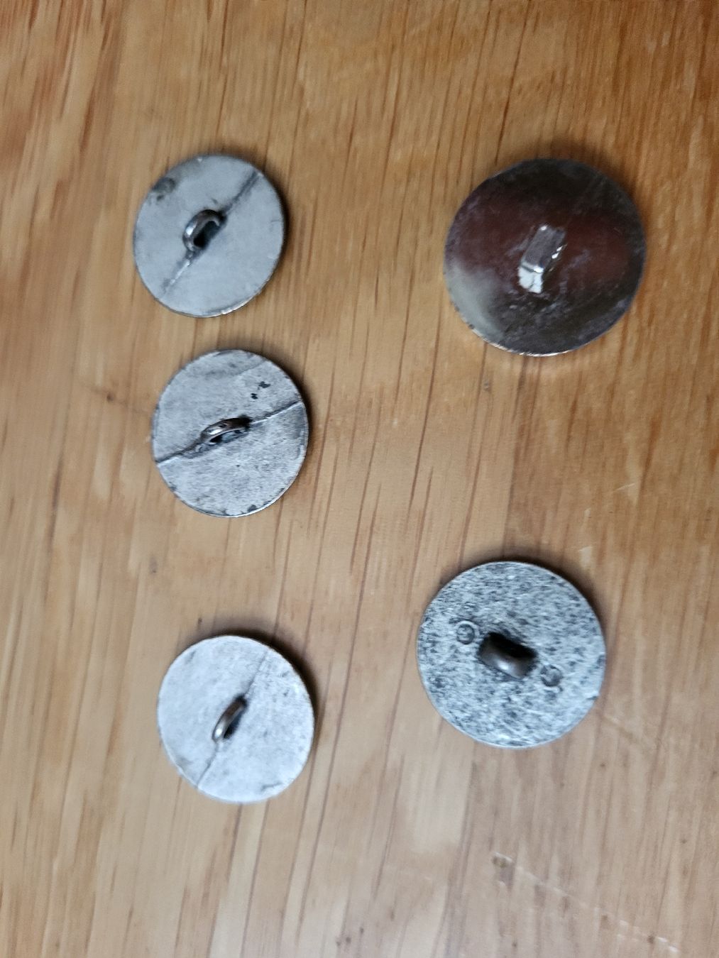 Knöpfe: 5 vintage Knöpfe -  bouton à coudre  – Gebraucht aus Zürich von sahaara01 1