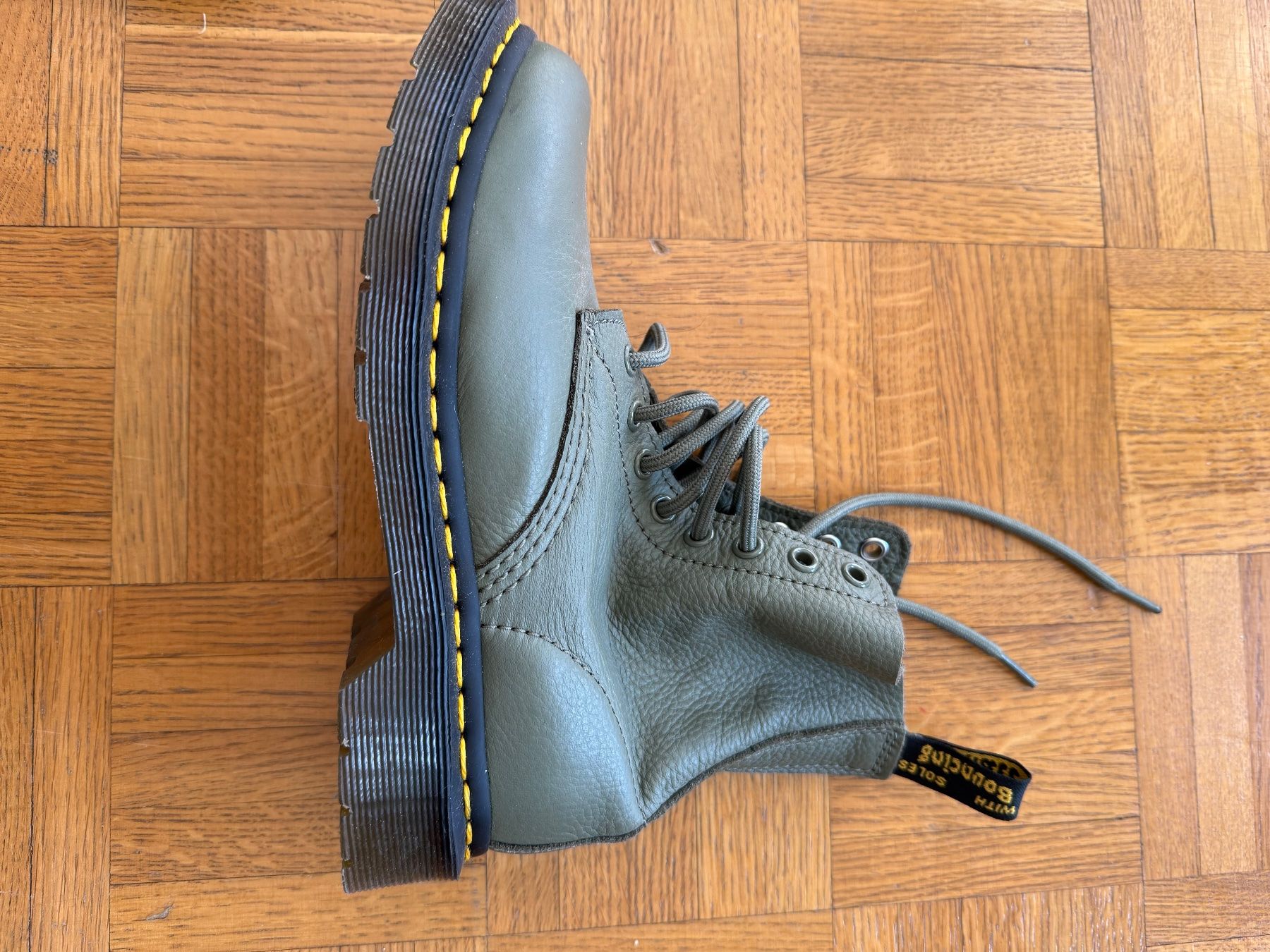 Dr. Martens Scarpe da donna: Dr. Martens vertes – Usato da Meyrin venduto da Cresciano 1
