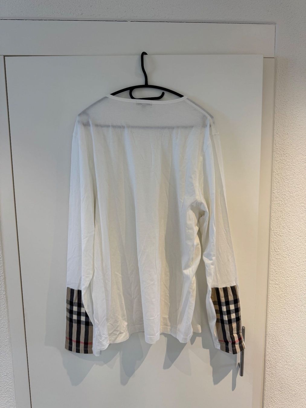 Burberry T-shirts: Burberry Longsleeve – D'occasion à Dielsdorf par Anthony111 1