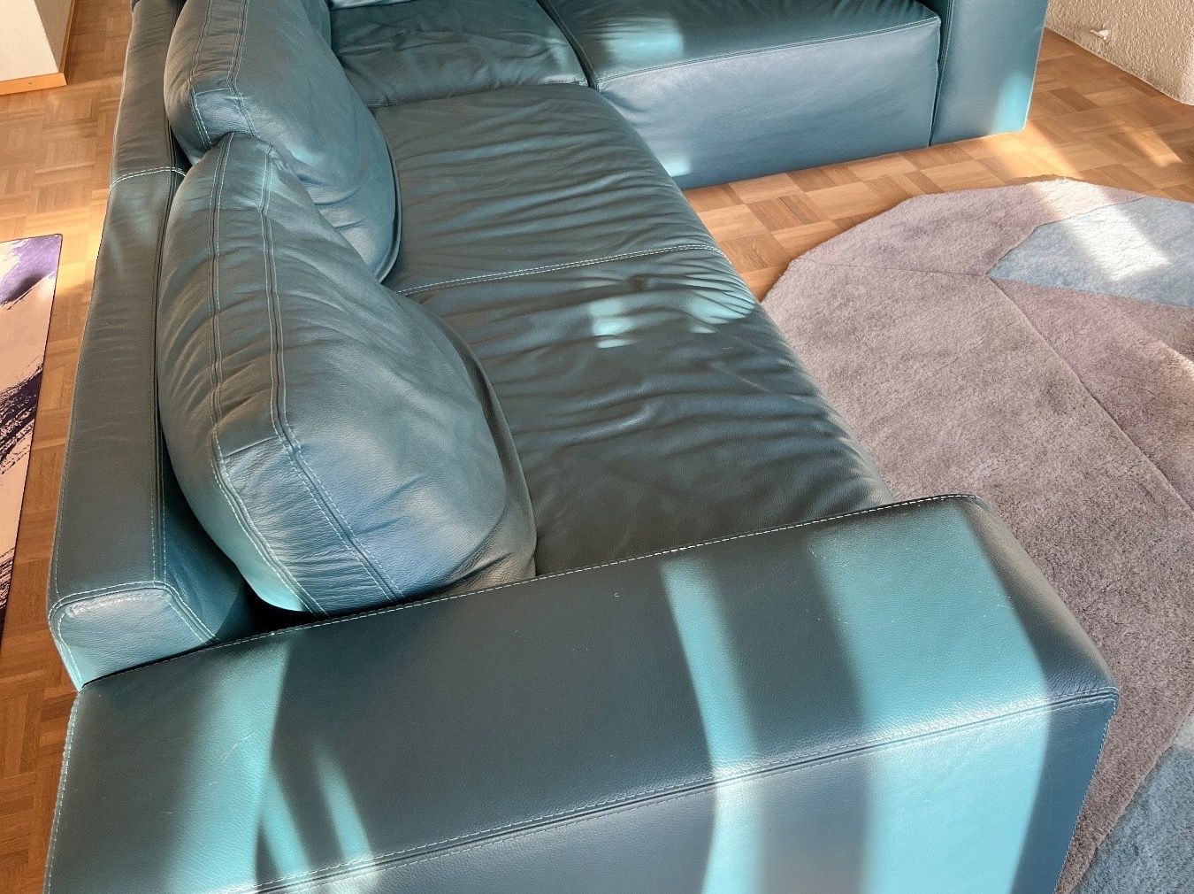 Divani: Sofa cuir bleu canard – Usato da Evilard venduto da Mamarsi 2