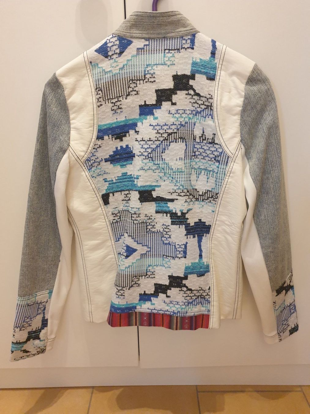 Desigual Giacche: Veste DESIGUAL taille 38 – Nuovo (secondo la descrizione) da Echallens venduto da dianitas 2