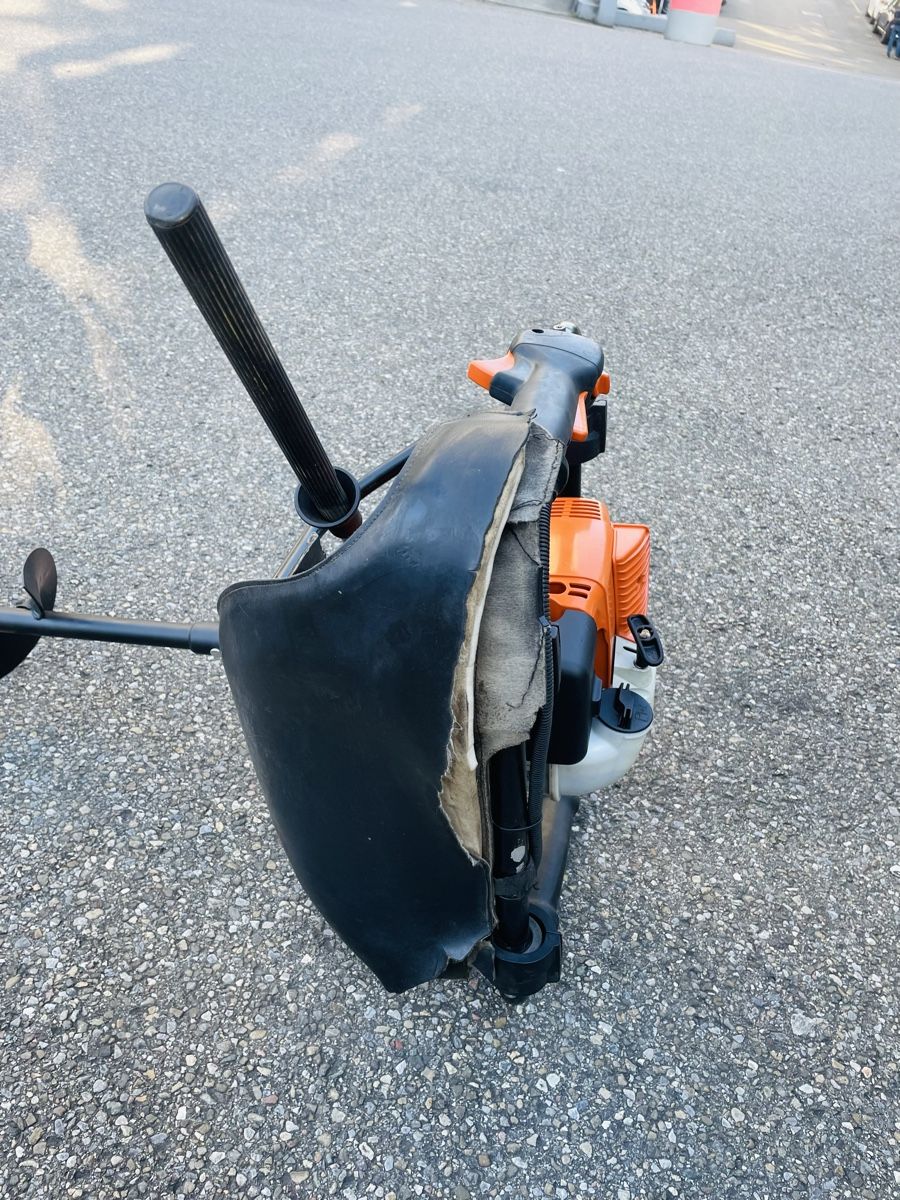 Stihl Tutti gli attrezzi: Erdbohrer Stihl BT 130 – Usato da Würenlos venduto da Shop_Shop 3