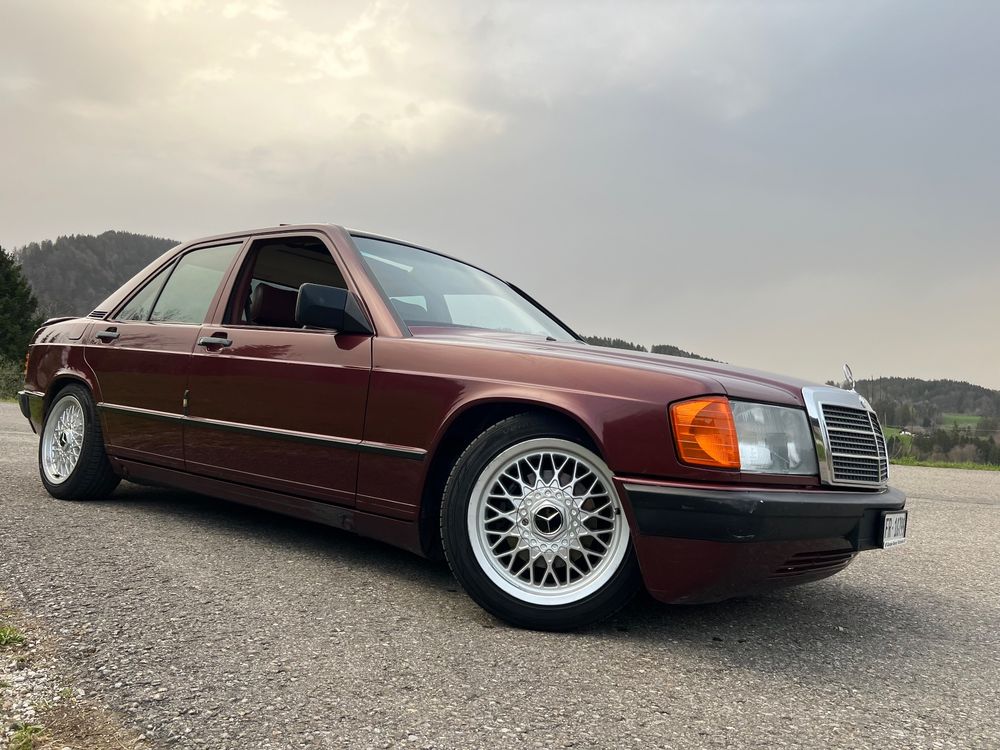 Mercedes-Benz 190 E 2,3