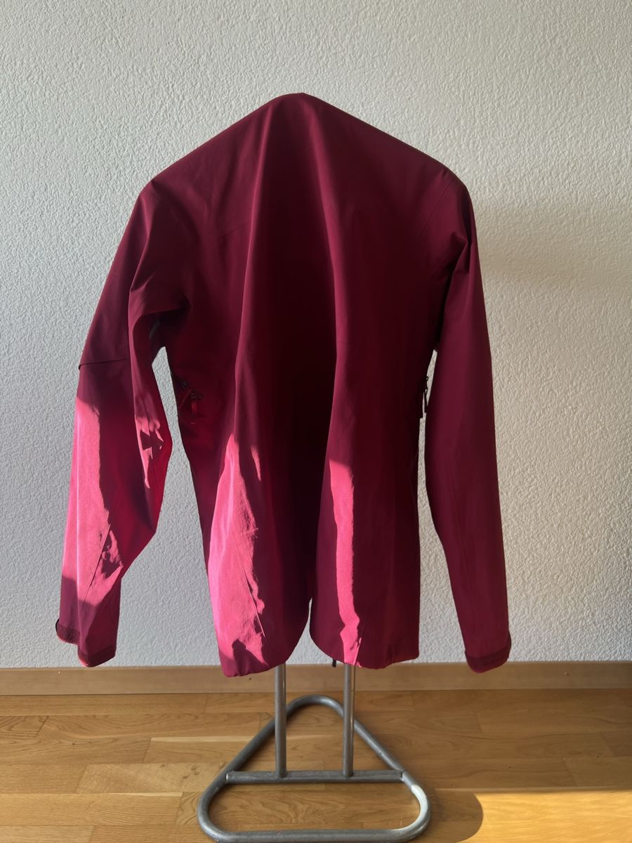 Arcteryx Giacche: Arcteryx Sarbe M – Usato da Fribourg venduto da 7vo_pd22 2