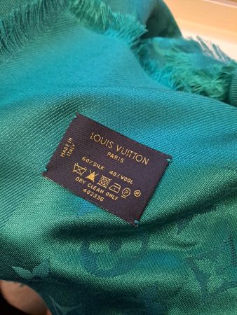 Louis Vuitton Seidentuch