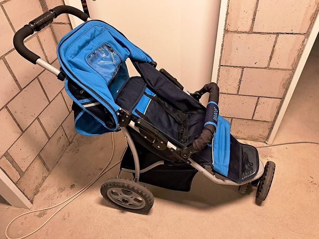 Carrozzine: Buggy mit grossen Rädern, einfach zusammenlegbar – Usato da Boniswil venduto da wuer7