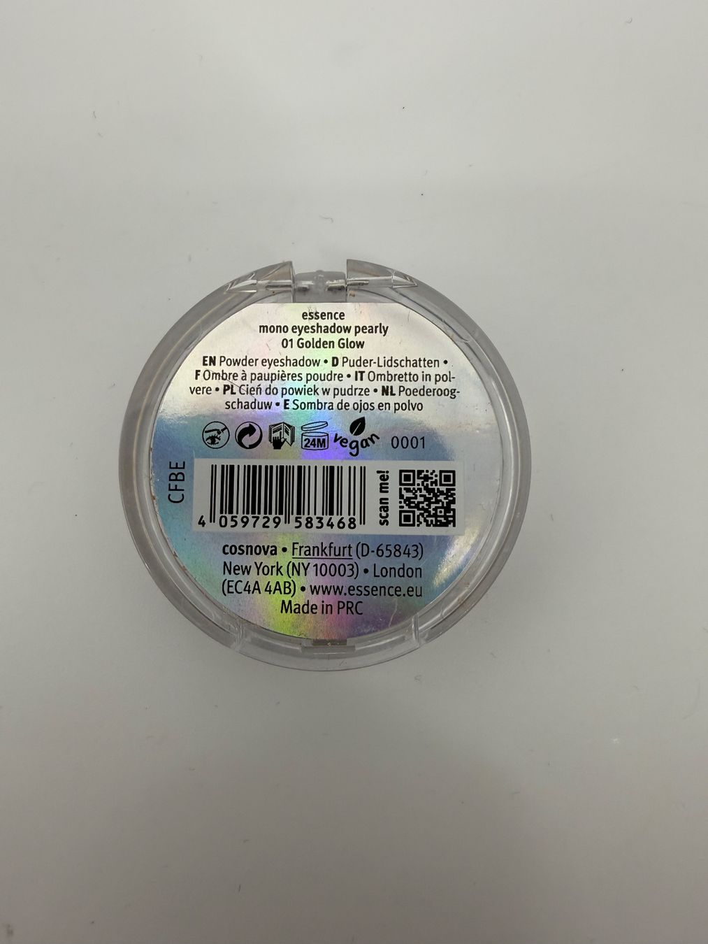 Make-up: Essence Lidschatten, Farbe 01 Golden Glow – Usato da Auenstein venduto da moin. 1