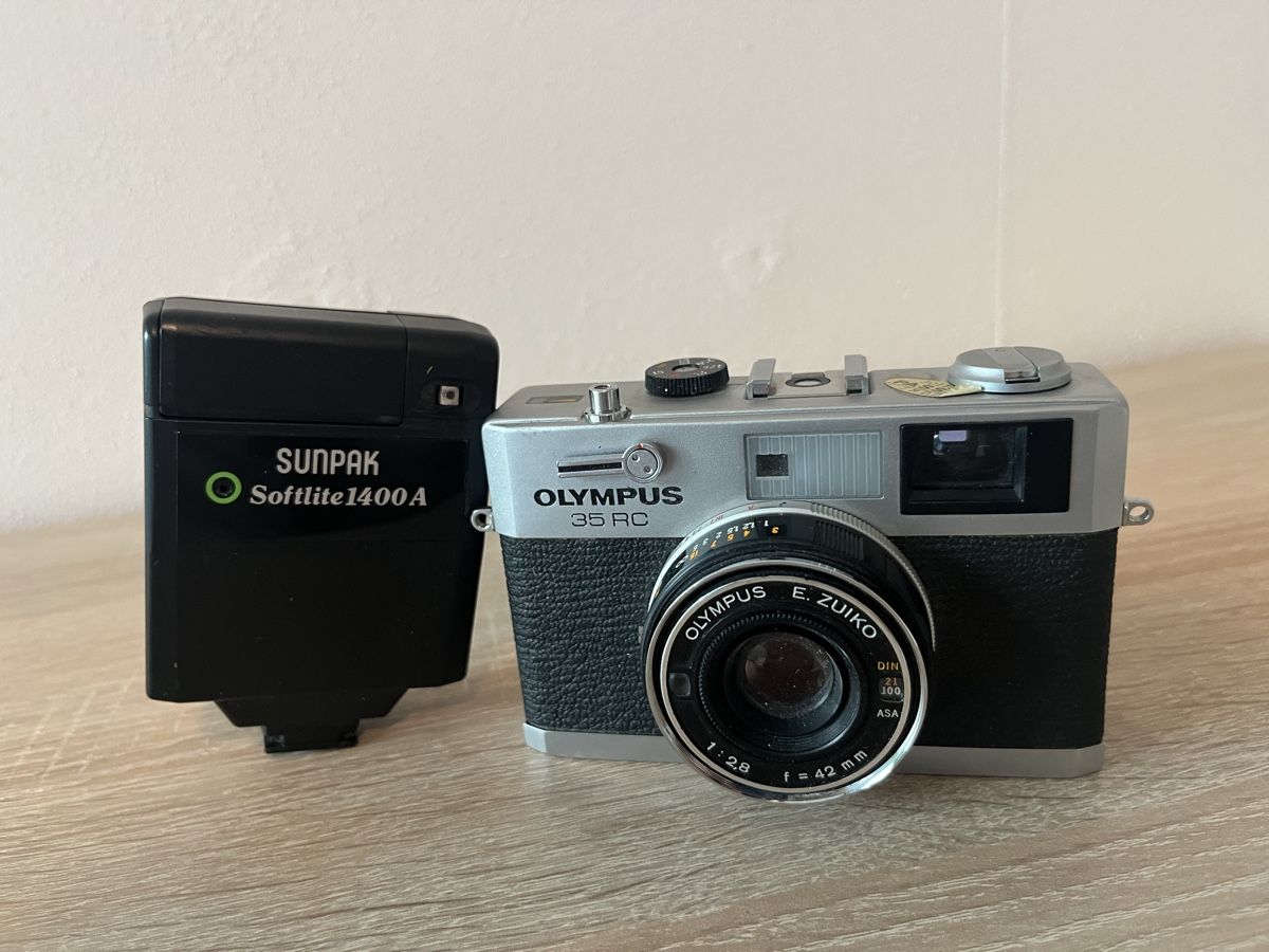 Olympus Fotocamera: Kamera Olympus 35 RC – Usato da Glarus venduto da Kathrin-1988