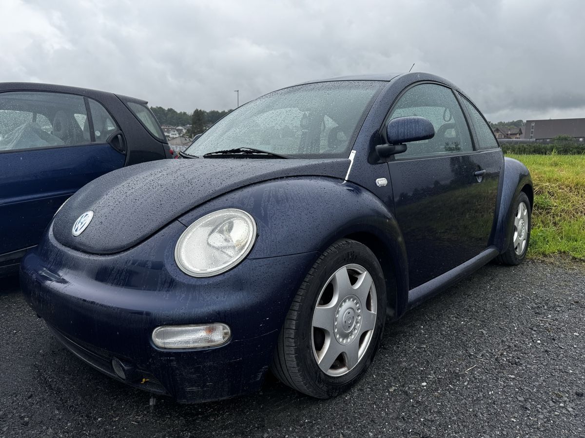 VW Automobili: VW Beetle, Jahrgang 2000, ideales Bastler- oder Exportauto! – Usato da Emmen venduto da Adiller77