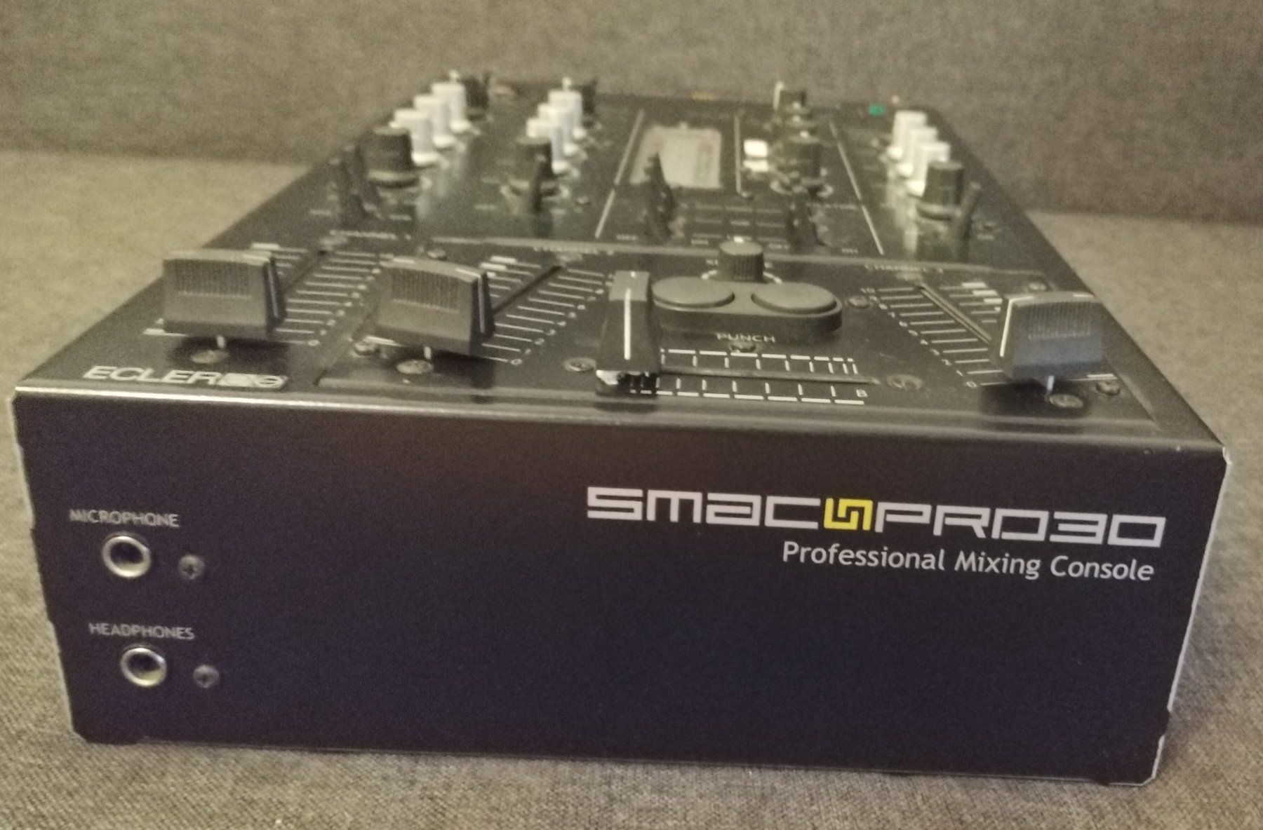Mischpulte: Ecler Smac Pro 30 table de mix – Gebraucht aus Vevey von Djporradao 5