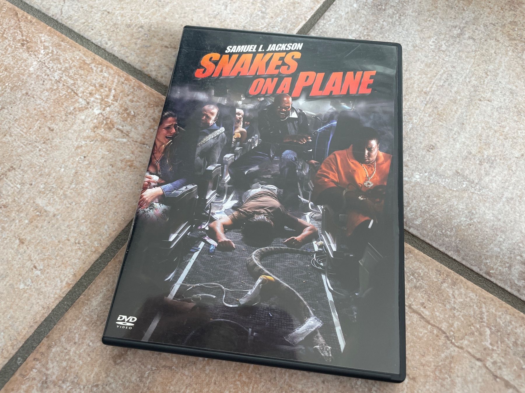 Tutti i DVDs: Snakes on a Plane DVD – Usato da Zwingen venduto da veilchen_123