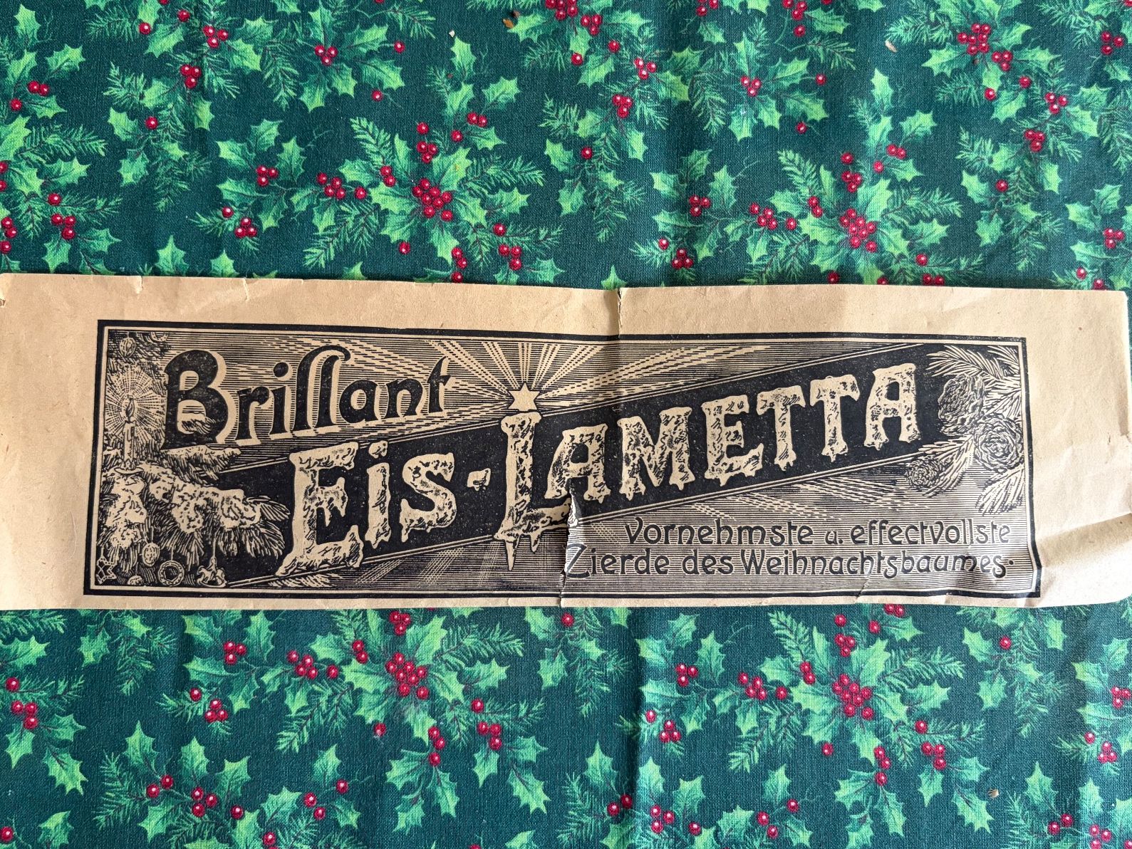 Tutte le decorazioni: Brillant Eislametta Vintage – Usato da Luzern venduto da Lampion