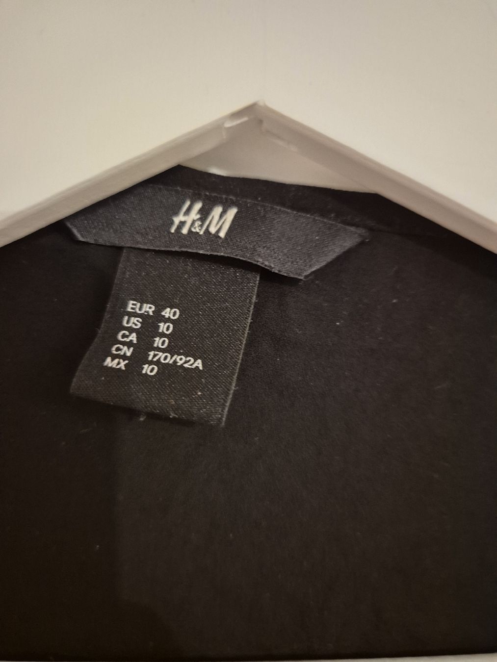 H&M Camicette: H&M Bluse, schwarz, Grösse 40 – Usato da Biberist venduto da pingu_90 1