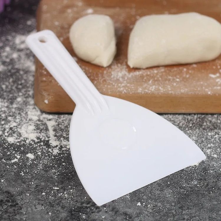 2 Teigspachtel + 1 Teigschaber – Flexibles Pizzaback-Set Aus Kunststoff Mit Aufhängelöchern