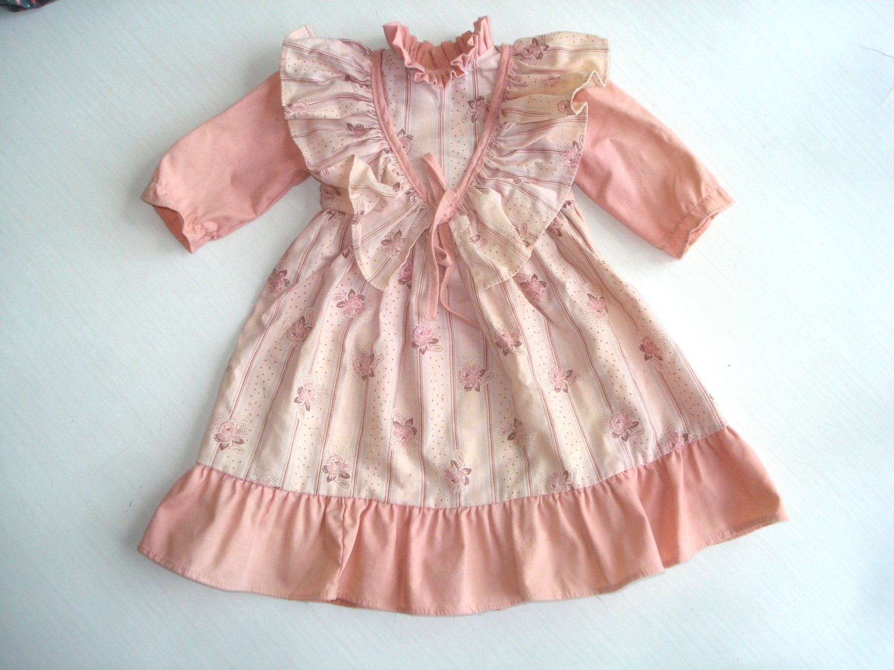 Bambole: Vintage Puppenkleidung – Usato da Urdorf venduto da Tinplate01 2