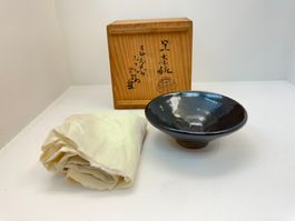 Teeschale Japan Chawan Keramik-  20. Jh. „Raku"