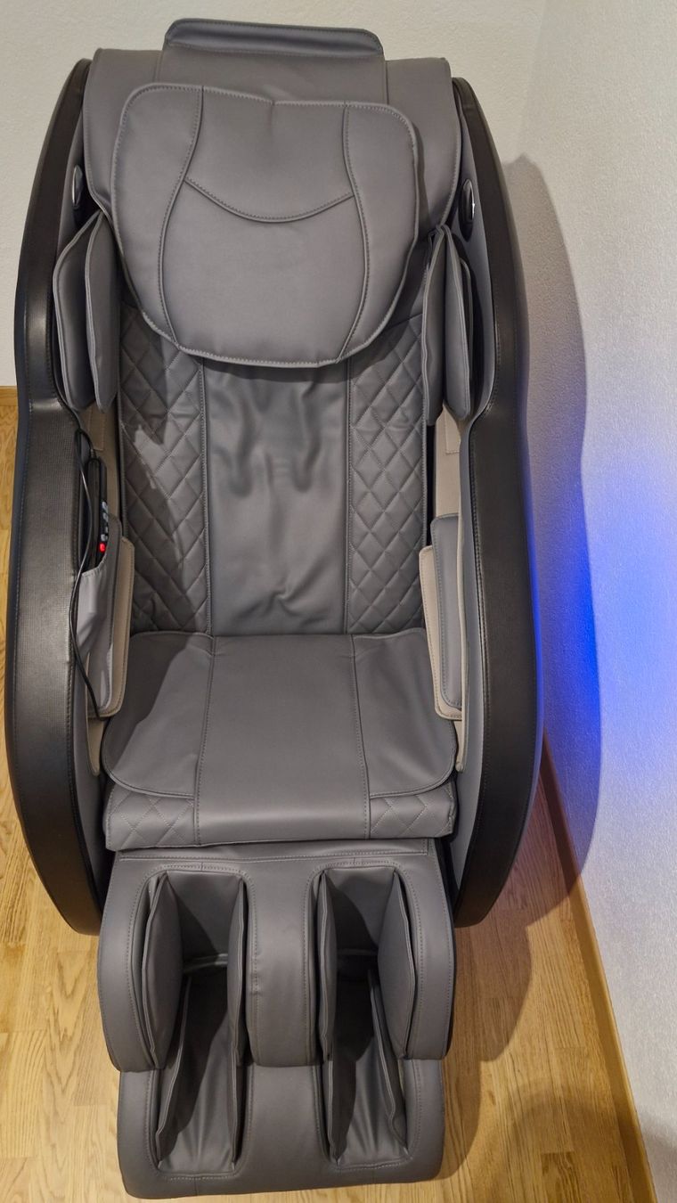 Poltrone: Alpha Techno AT-8500 Premium Massagesessel – Usato da Adliswil venduto da elgreen 3