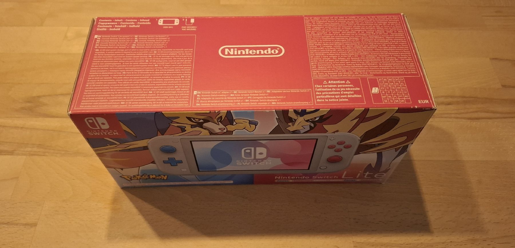 Nintendo Console: Switch Lite - Pokemon Zacian & Zamazenta Edition. – Usato da Nottwil venduto da Jonbo9 1