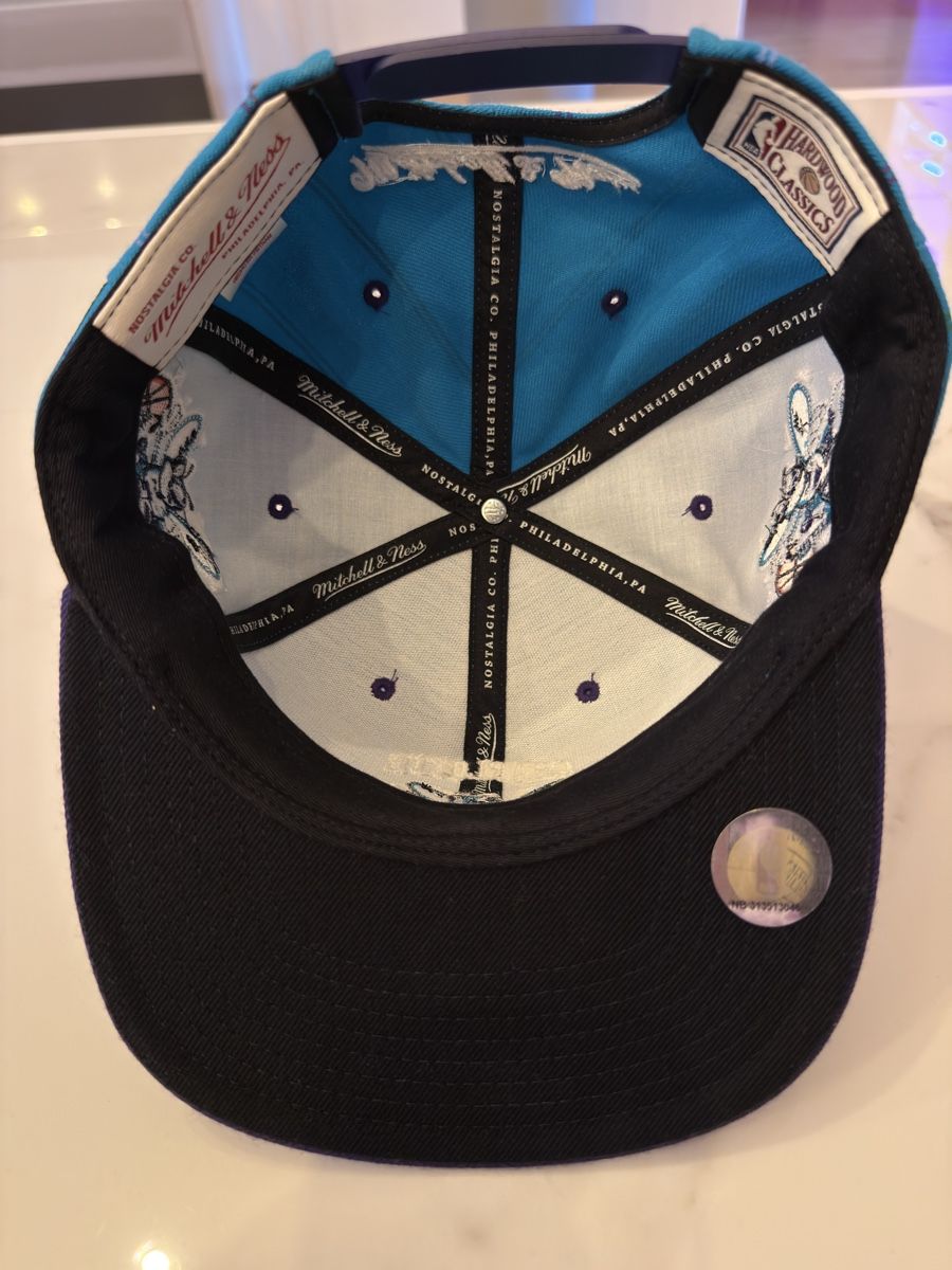 Mitchell & Ness Hüte, Mützen & Caps: Snapback NBA Charlotte Hornets - Mitchell & Ness – Neu und originalverpackt aus Eschenbach LU von sirjethro 4