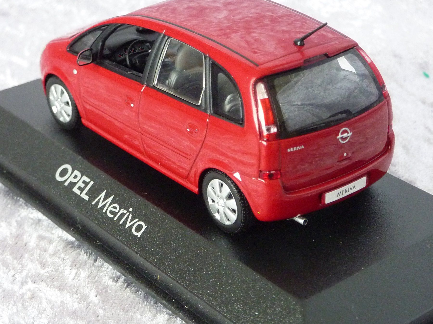 Minichamps Modellini d'auto: Opel Meriva 1:43 – Nuovo e nell'imballaggio originale da Dürrenäsch venduto da modellautos4you 3