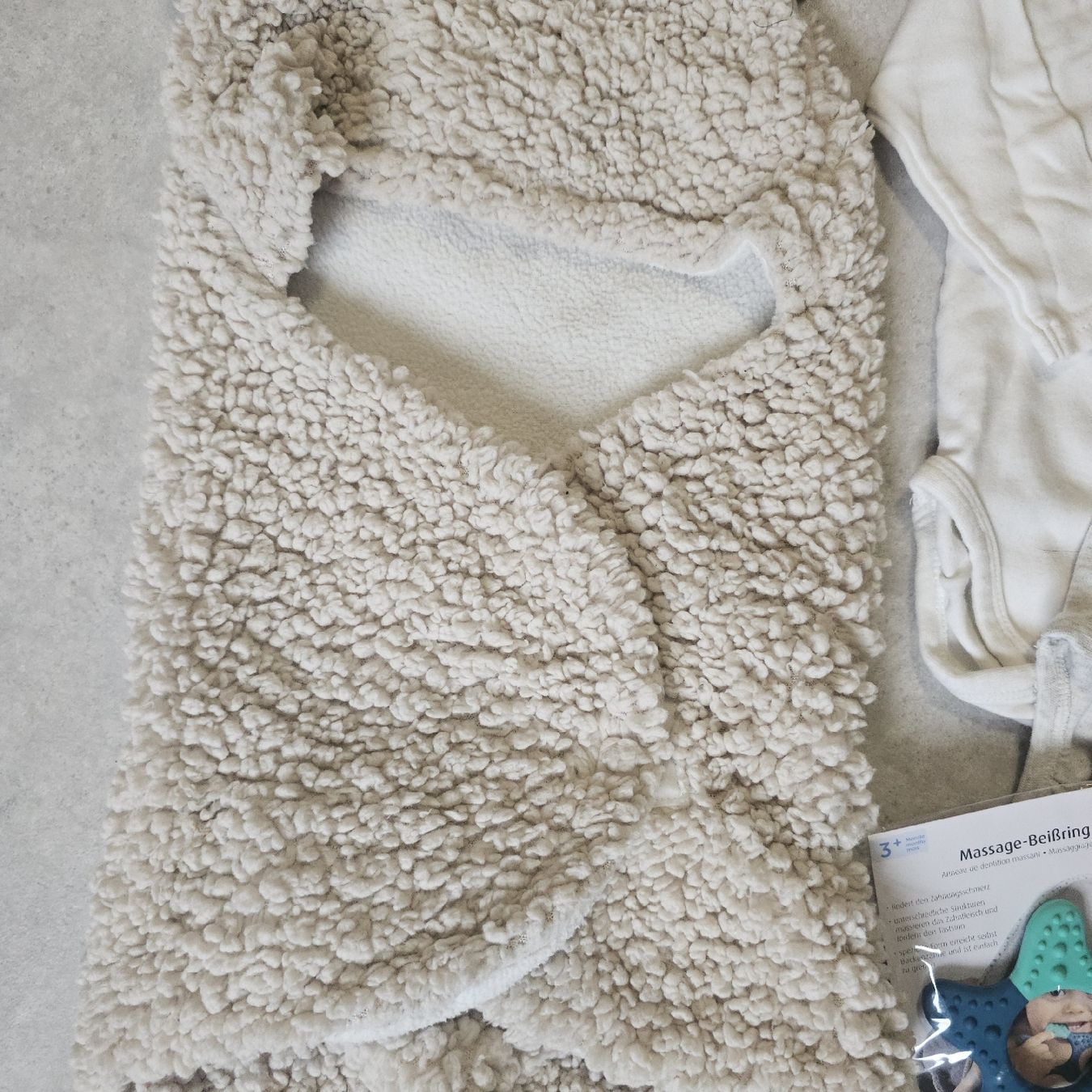 Lotti & Set di vestiti: Lot d'accessoires pour Bébé – Usato da Sornetan venduto da T.a333 1