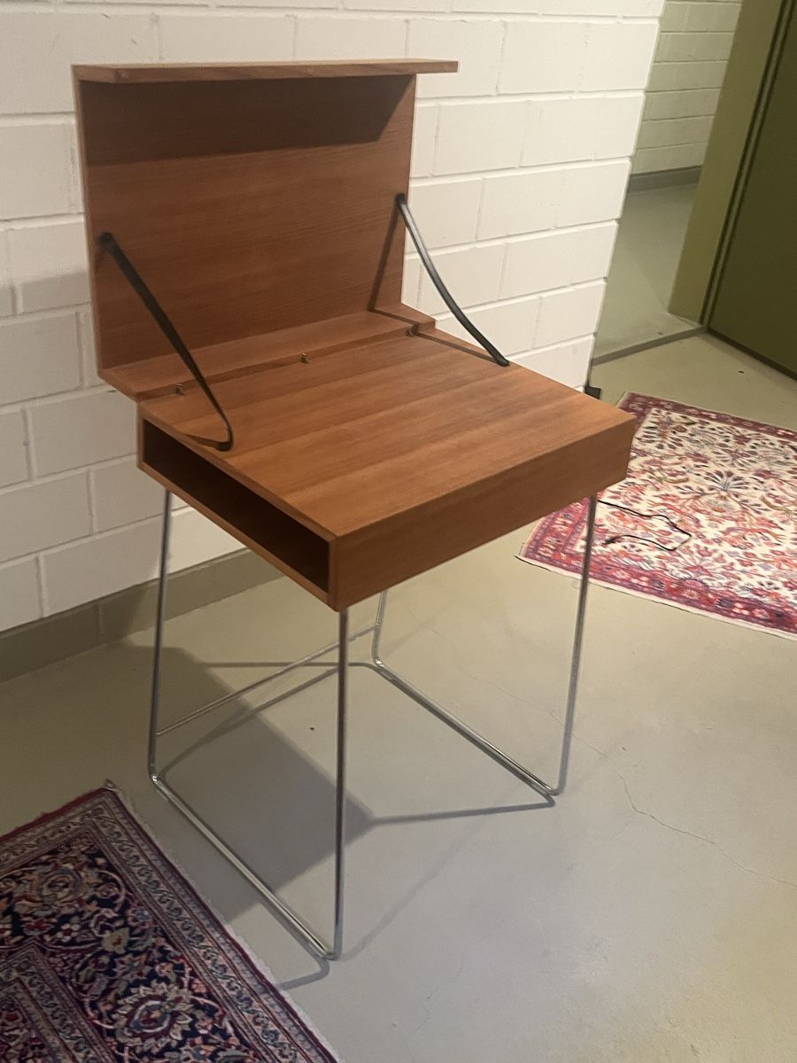 Scrivanie: ClassiCon Orcus Sekretär, Design Konstantin Grcic – Usato da Wil SG venduto da kle_5k82 4