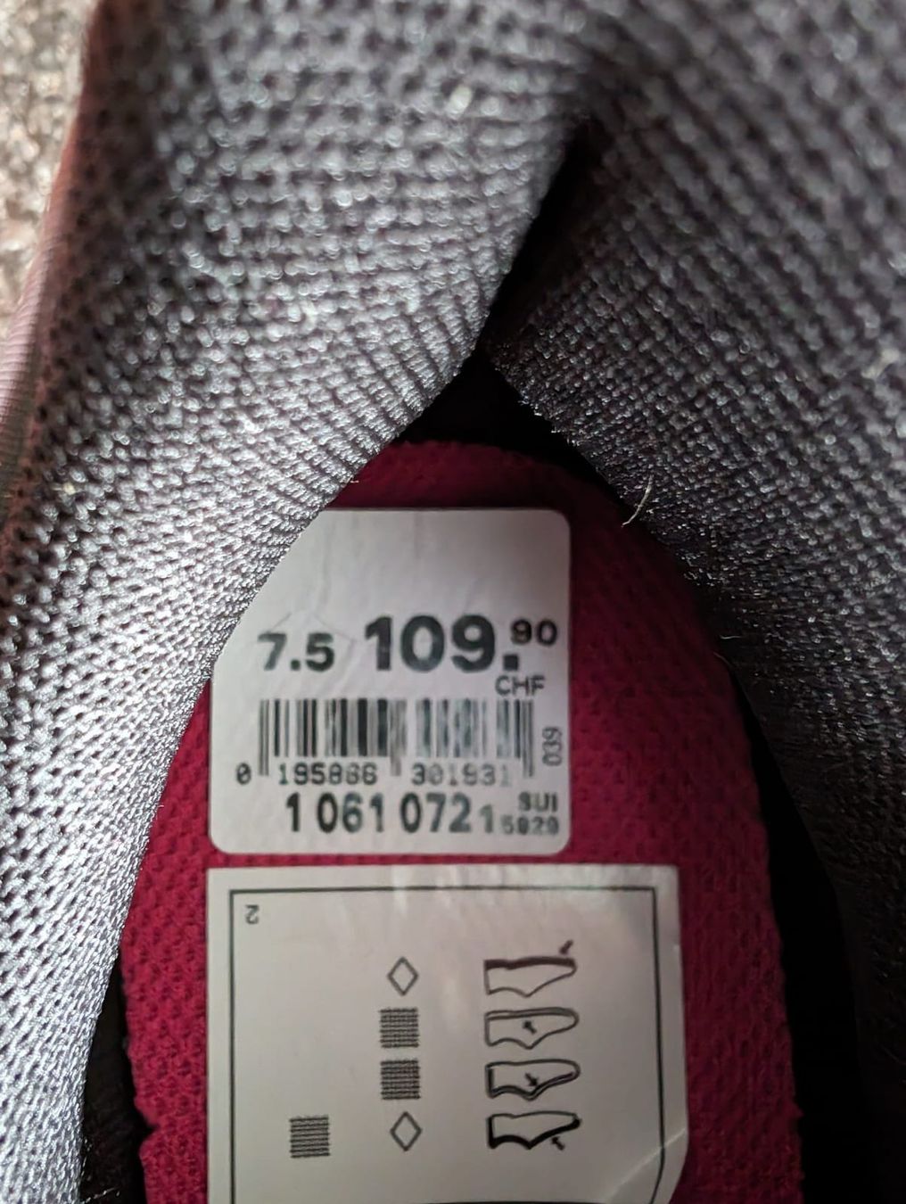 Nike Scarpe da donna: Nike AIR MAX Bella TR 5, Grösse 38.5 – Nuovo (secondo la descrizione) da Zweisimmen venduto da Mousie 3