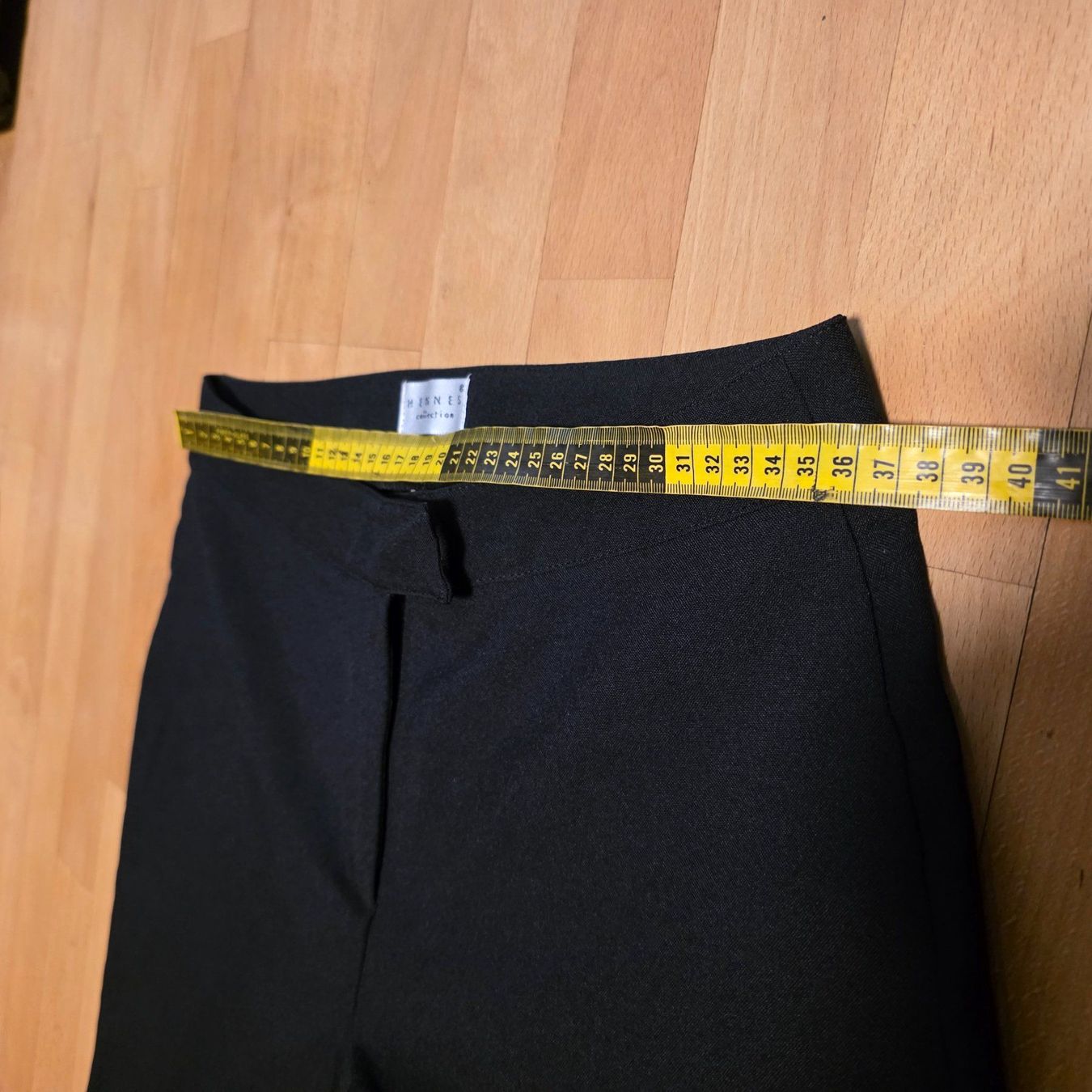Hosen: Vintage Schlaghose Schwarz S Samt Muster Elegant – Gebraucht aus Wald ZH von CapLux 5
